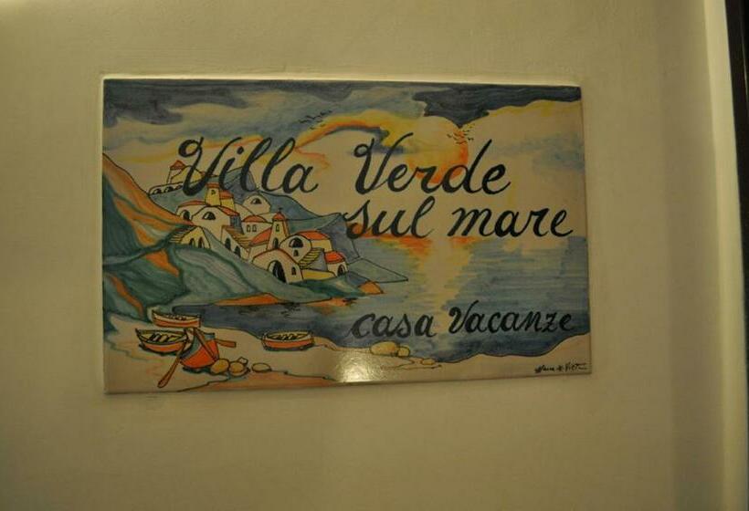 带海景的标准工作室, Villa Verde Sul Mare