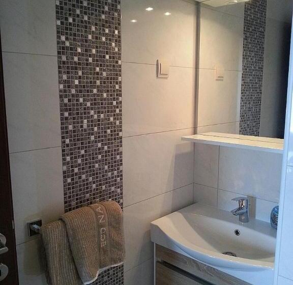 Апартаменты 1 Спальня Боковой Вид на Море, Apartments Villa Mirjana