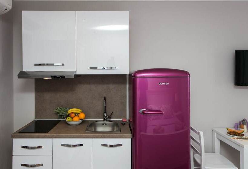 Студия Стандарт Вид на Море, Apartments Villa Mirjana
