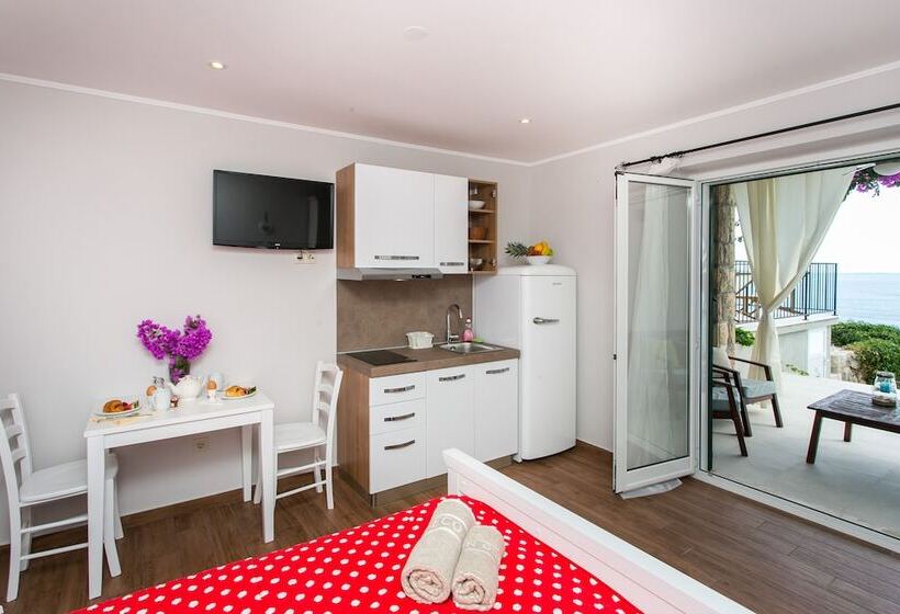 Студия Стандарт Вид на Море, Apartments Villa Mirjana