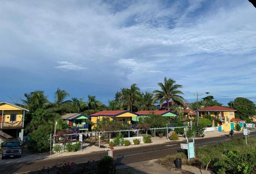 Семейный Номер Вид на Море, All Seasons Belize
