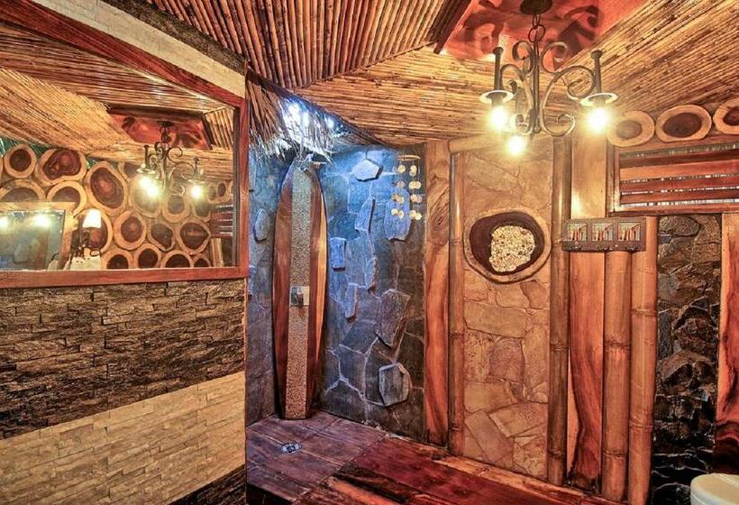 Бунгало Стандарт, Ocho Artisan Bungalows