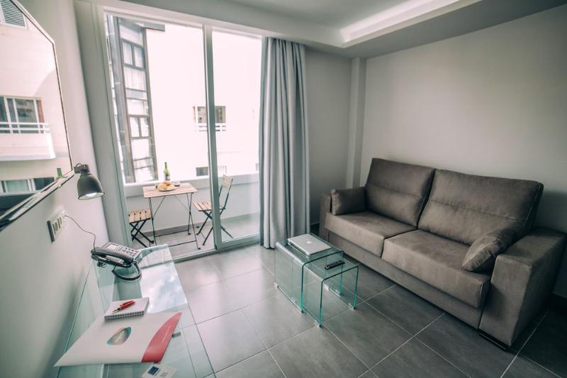 バルコニー付きスタンダードステューディオ, Mannix Urban Apartments