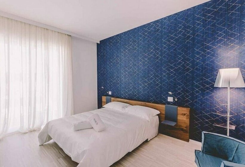 발코니가 있는 스위트, Suite 10 Home Design & Spa