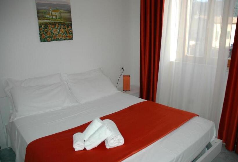 اتاق استاندارد, Albergo Dei 10 Colori