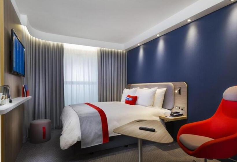 Номер Стандарт, Holiday Inn Express Paris Poissy, An Ihg