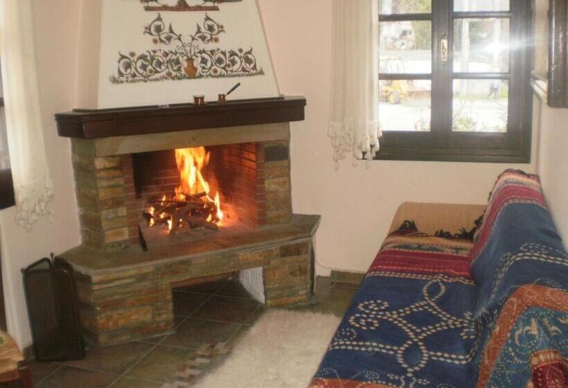 Семейные Апартаменты, Guesthouse Filokalia