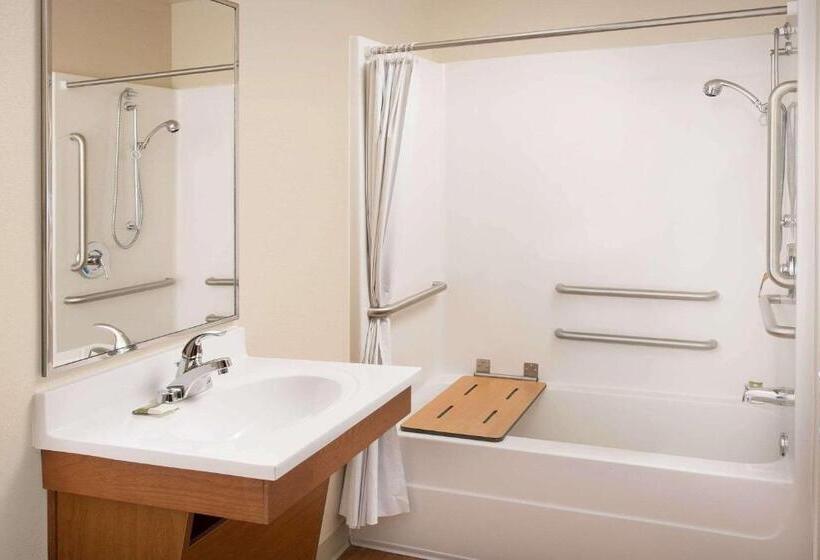 Номер Стандарт Адаптированный для Инвалидов, Woodspring Suites Columbus Ne I 270 Airport