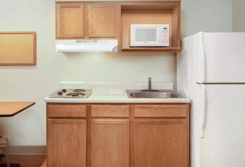 חדר סטנדרט שתי מיטות זוגיות, Woodspring Suites Columbus Ne I 270 Airport