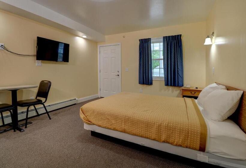 חדר סטנדרט מותאם לאדם עם מוגבלויות, Brookside Inn & Cottages
