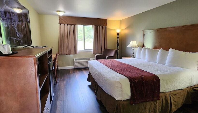 חדר דלוקס מיטת קווין, Cowlitz River Lodge