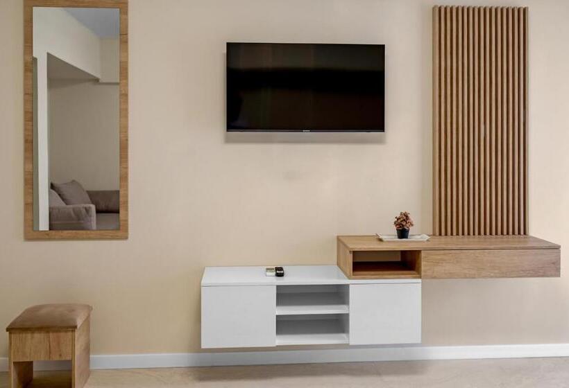 آپارتمان 1 خوابه با بالکن, Coral Studio