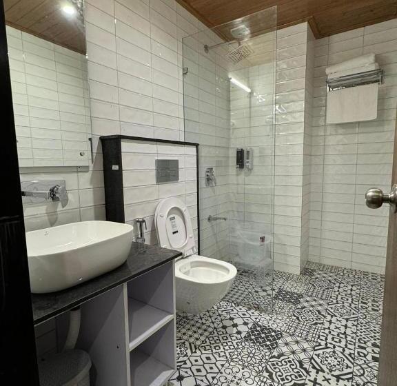 اتاق استاندارد با بالکن, Westend