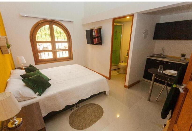 اتاق استاندارد, Albore Hostel Pereira