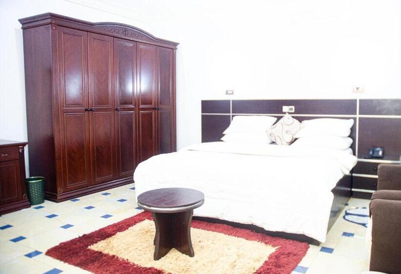 اتاق لوکس, Beach Sand Hotel & Resort, Cotonou, Republic Of Benin