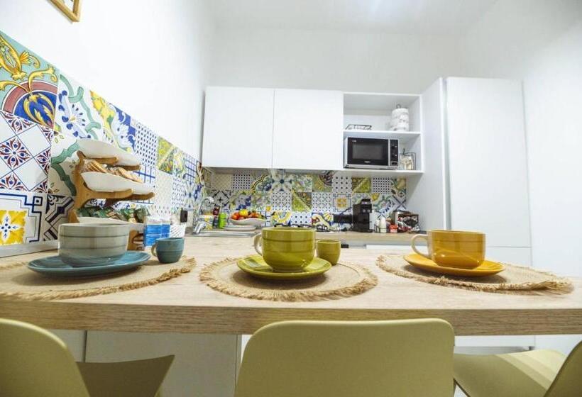 آپارتمان دلوکس 3 خوابه, Casa Avignone