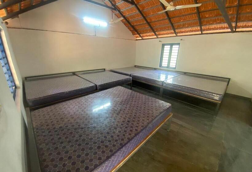 家庭间, Nagarhole Homestay