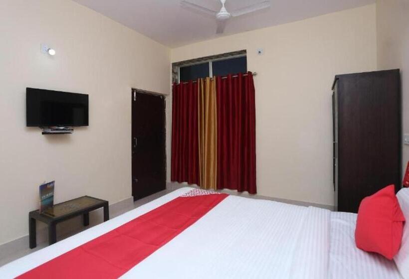 Номер Стандарт, Goroomgo Hotel Moonlight Bhubaneswar   Premium Quality Of Service Awarded