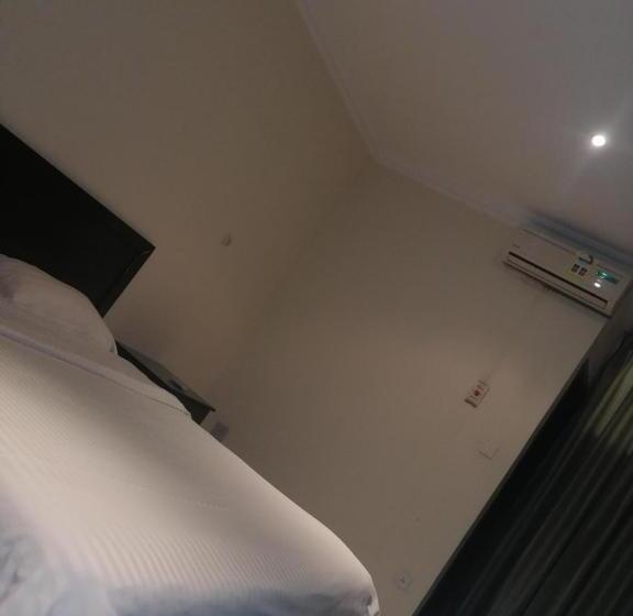 Люкс, Al Aziziyah Hotel And Suites