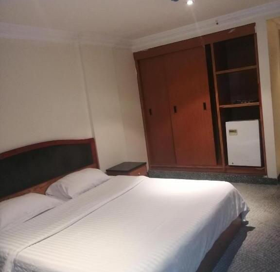 Номер Стандарт Индивидуальный, Al Aziziyah Hotel And Suites