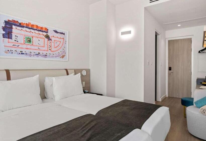 اتاق کلاسیک, Mercure Larnaca City