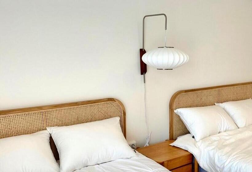 اتاق استاندارد چهار تخته, Yeosu Solstay Hostel