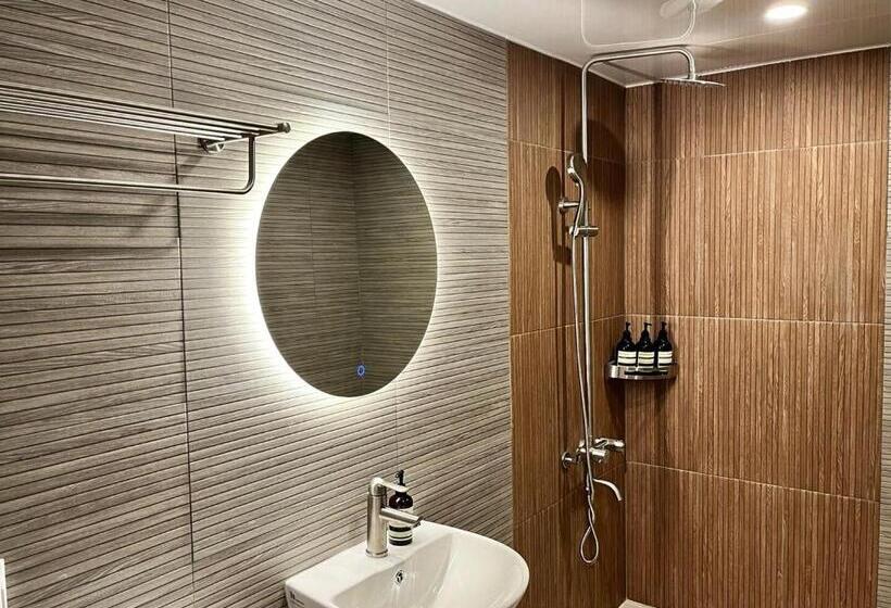 اتاق استاندارد چهار تخته, Yeosu Solstay Hostel