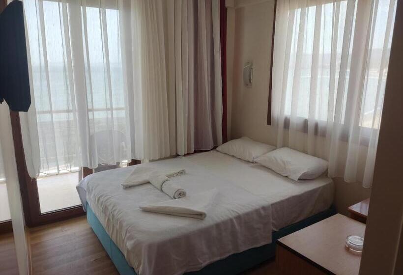 标准间, Villa