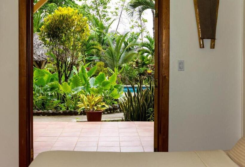 غرفة ديلوكس مطلّة علي البحر, Bluff Beach Retreat