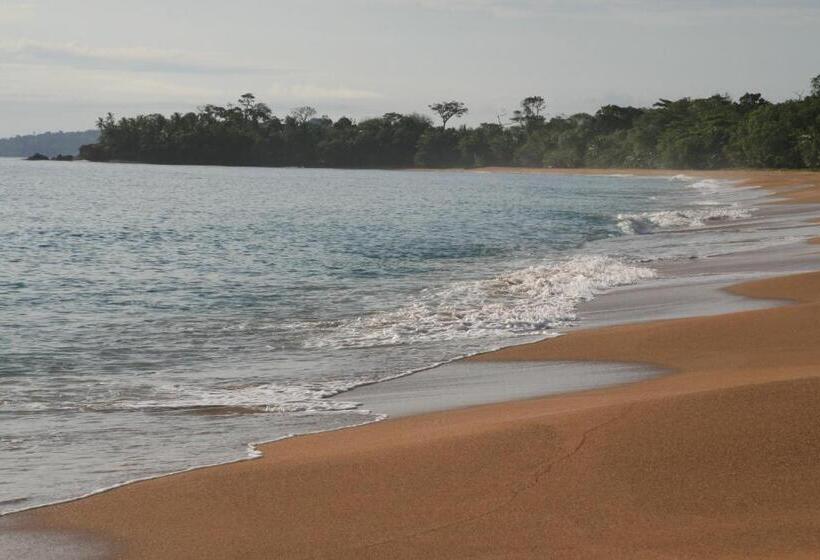 فيلا غرفتين نوم, Bluff Beach Retreat