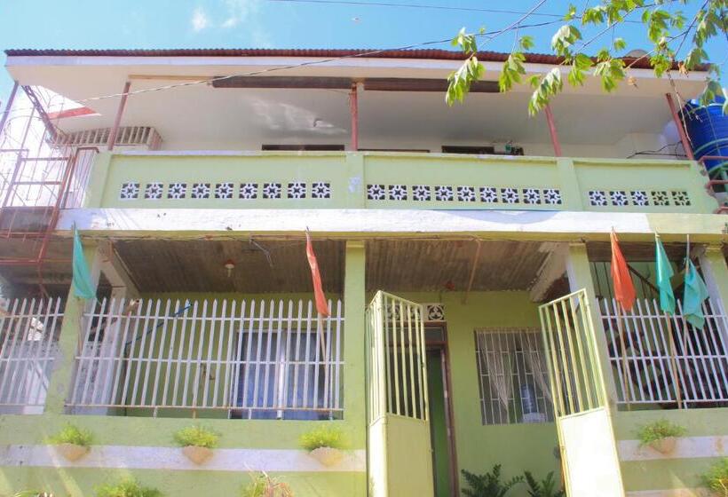 غرفة عائلية, Casaoro Homestay