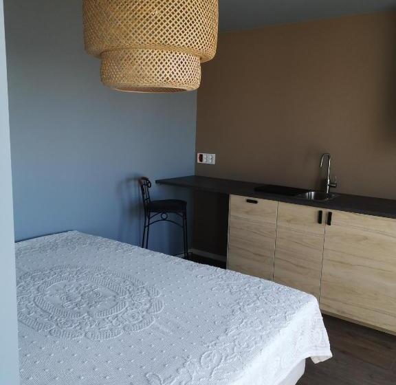 Номер Deluxe Вид на Море с Балконом, Strandheimen Guesthouse