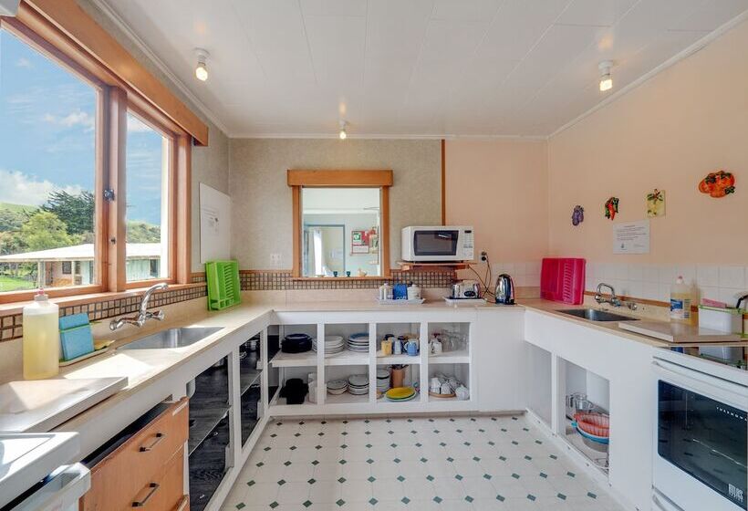 家庭海景房, Surat Bay Lodge By The Sea/backpackers Hostel
