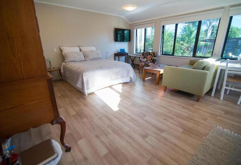 غرفة قياسية مطلّة علي الحديقة, Terry And Cindy's Bed And Breakfast