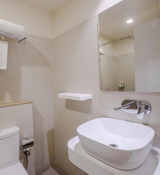 اتاق لوکس, Bloom Hotel   Karol Bagh