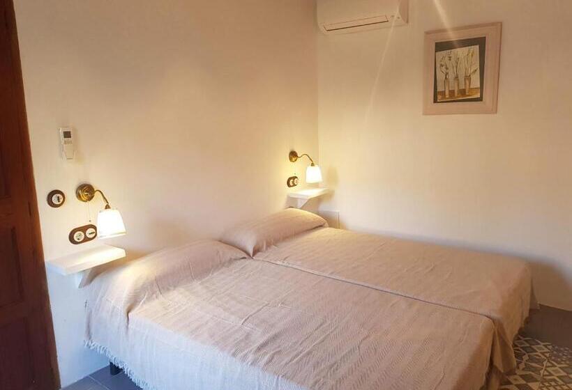Номер Стандарт, Can Pera Accommodation   Ti
