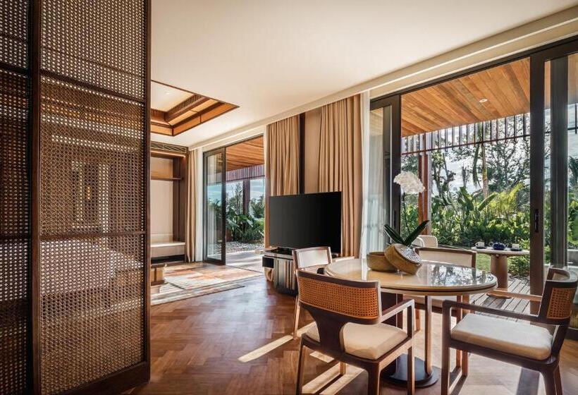 Люкс Вид на Сад, The Meru Sanur
