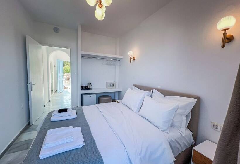 Номер Deluxe Вид на Море, Yaleena Residences