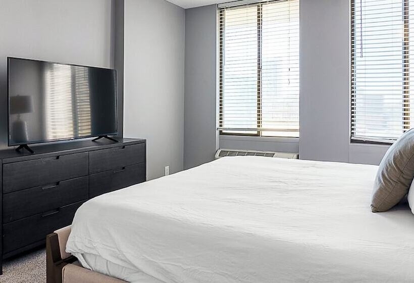 1 Schlafzimmer Apartment, Three Rivers Apartments By Barsala