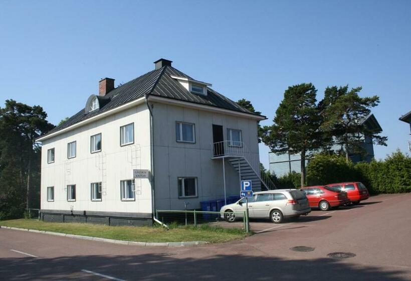 Standard Trippelrum Delat Badrum, Gästhem Kronan