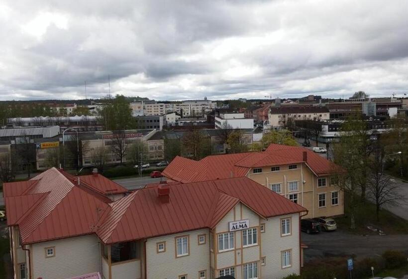 Полулюкс, Liravintola Alma