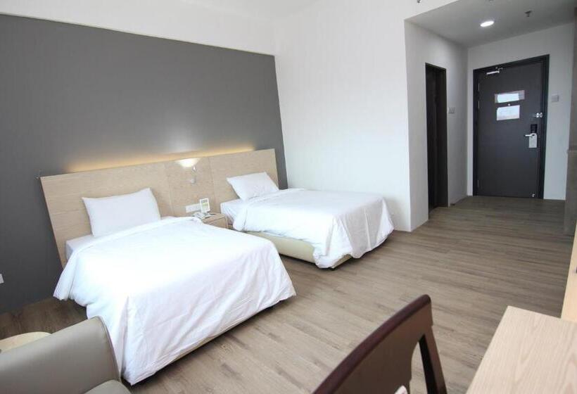 Номер Deluxe, Summit Signature Hotel Batu Pahat
