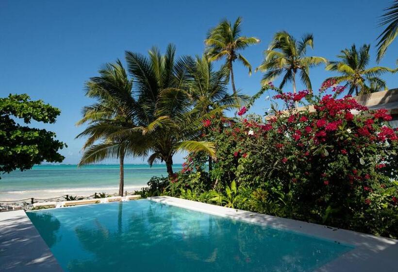 سوئیت جونیور با چشم‌انداز باغ, Upendo Beach Boutique Hotel Zanzibar