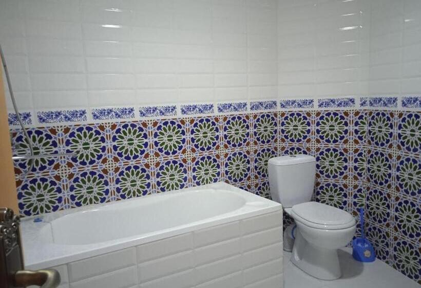 اتاق لوکس یک تخته, Cozy Rooms