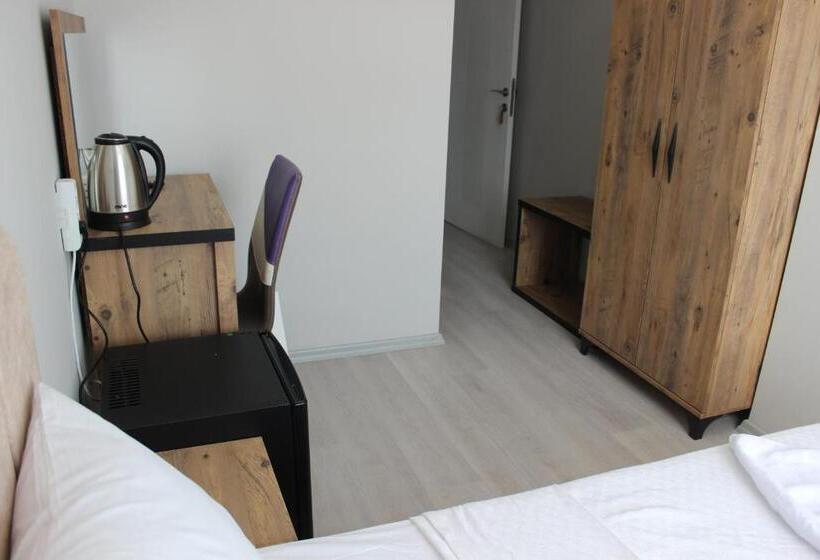 标准间, Polem Otel
