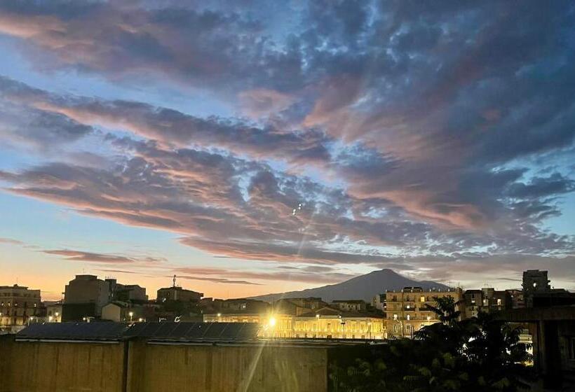 اتاق استاندارد, Catania Vibes