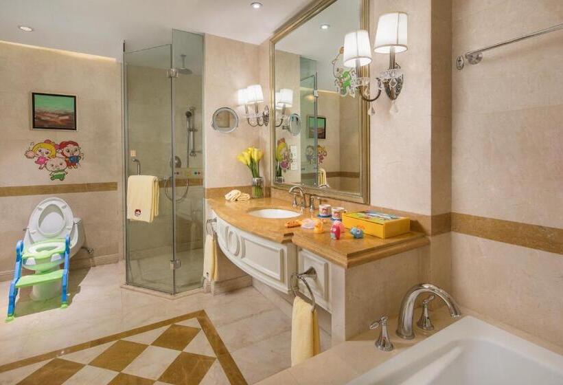 Стандартный Номер Кровать Кинг, Crowne Plaza Ocean Spring Resort, An Ihg