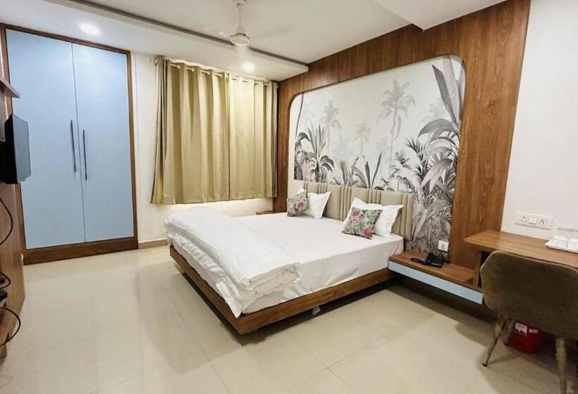 Quarto Estandar Cama King, The Gamora