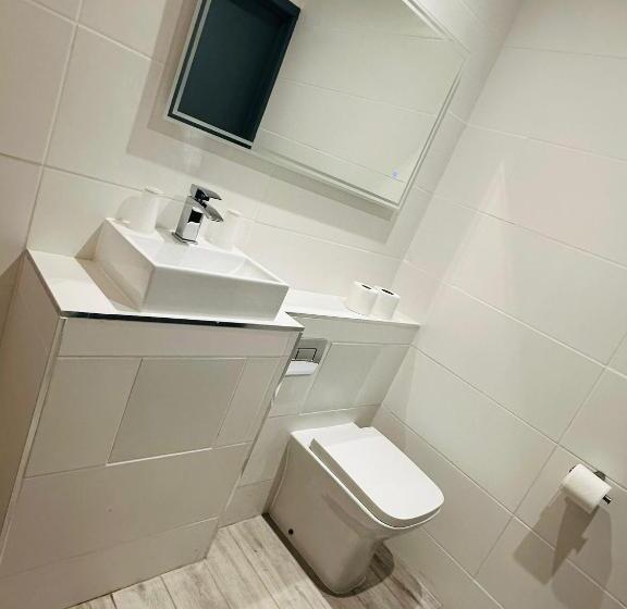 Номер Deluxe Кровать Кинг, My Motel Glasgow Airport