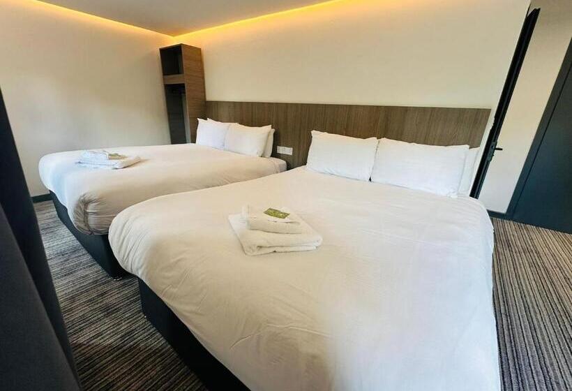 Семейный Номер Deluxe, My Motel Glasgow Airport